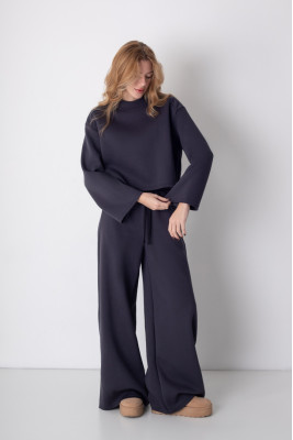 Костюм жіночий